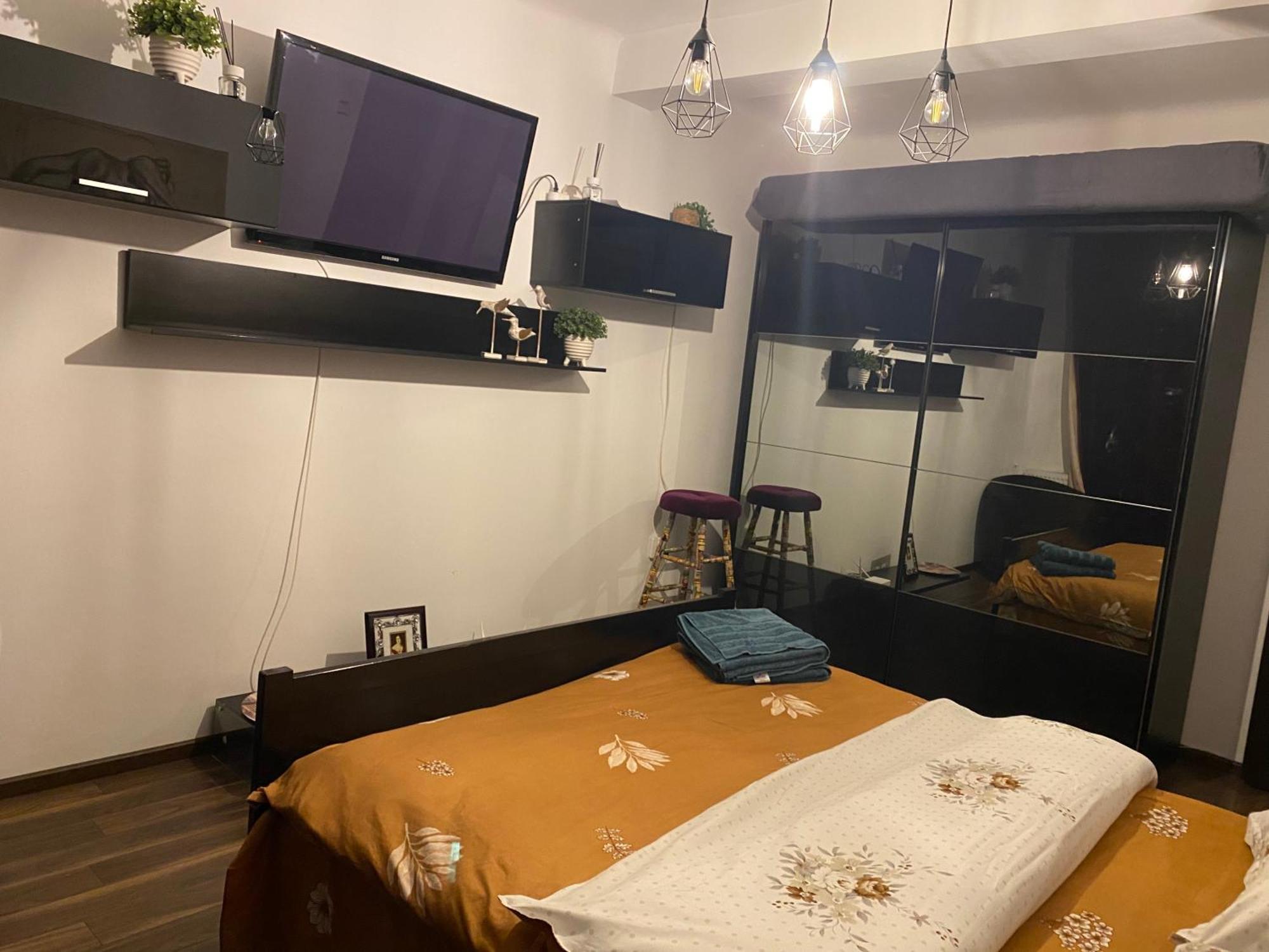 Black&White Studio Ultracentral Κραϊόβα Εξωτερικό φωτογραφία